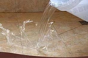 皋兰漏水维修 免砸砖防水材料该如何施工